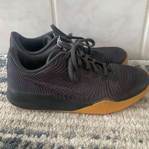 Kobe KB 2 4.5 GS low basketball dunk sb grinch